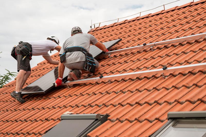 Panneaux photovoltaïques, guide complet pour une installation réussie